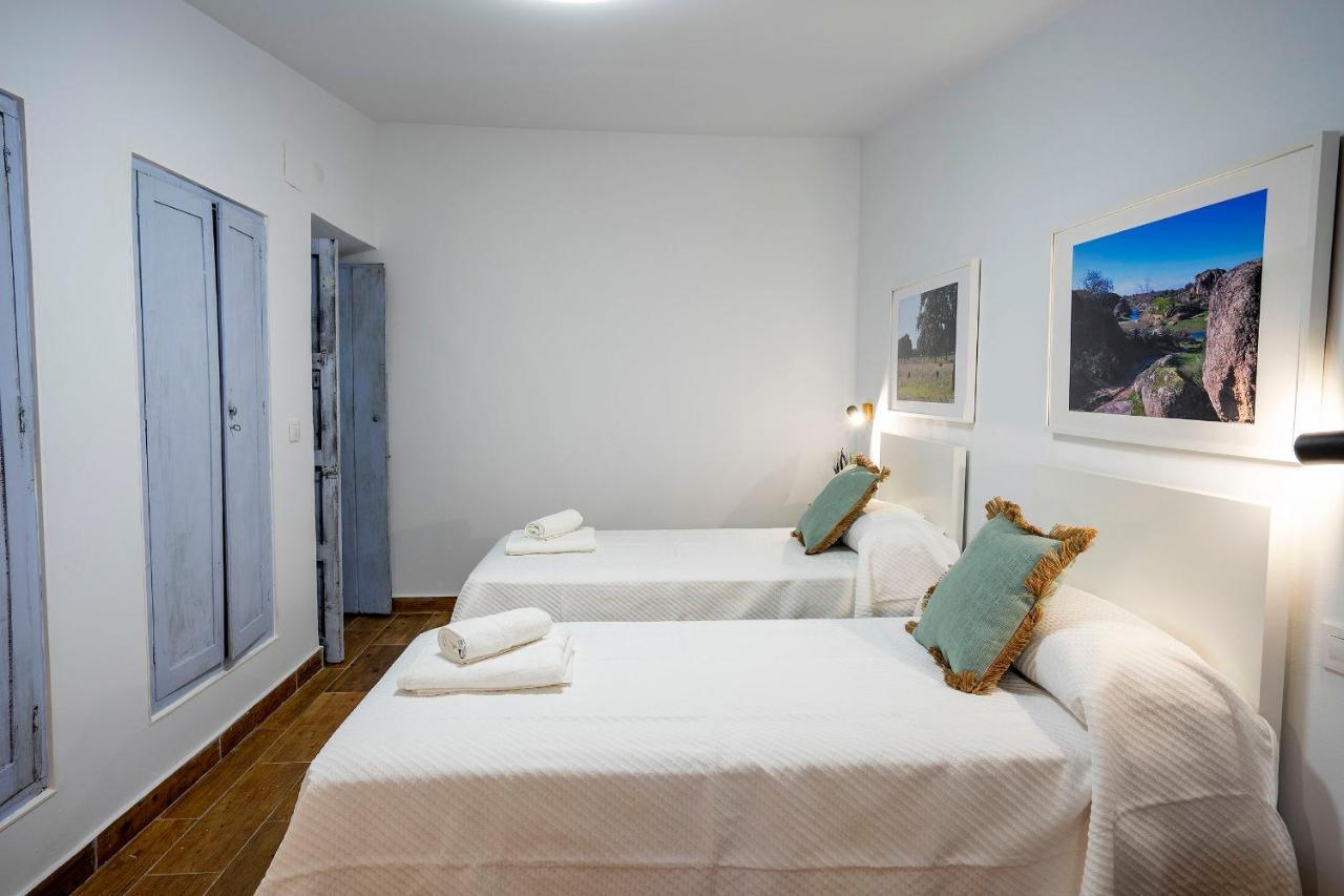 Apartamento Berrocala Caces Eksteriør billede